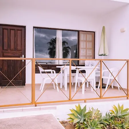 Flatguest Tabaibas Apartment Puerto del Carmen (Lanzarote)